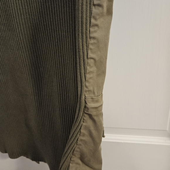 Orvis Green cargo vest size M - Picture 6 of 7